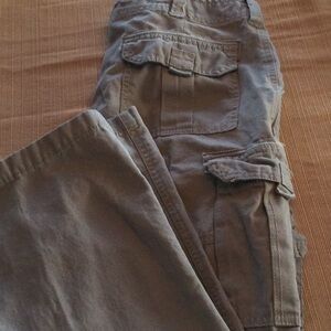 Guide Gear Men's Gray Cargo Pants size 36/34.